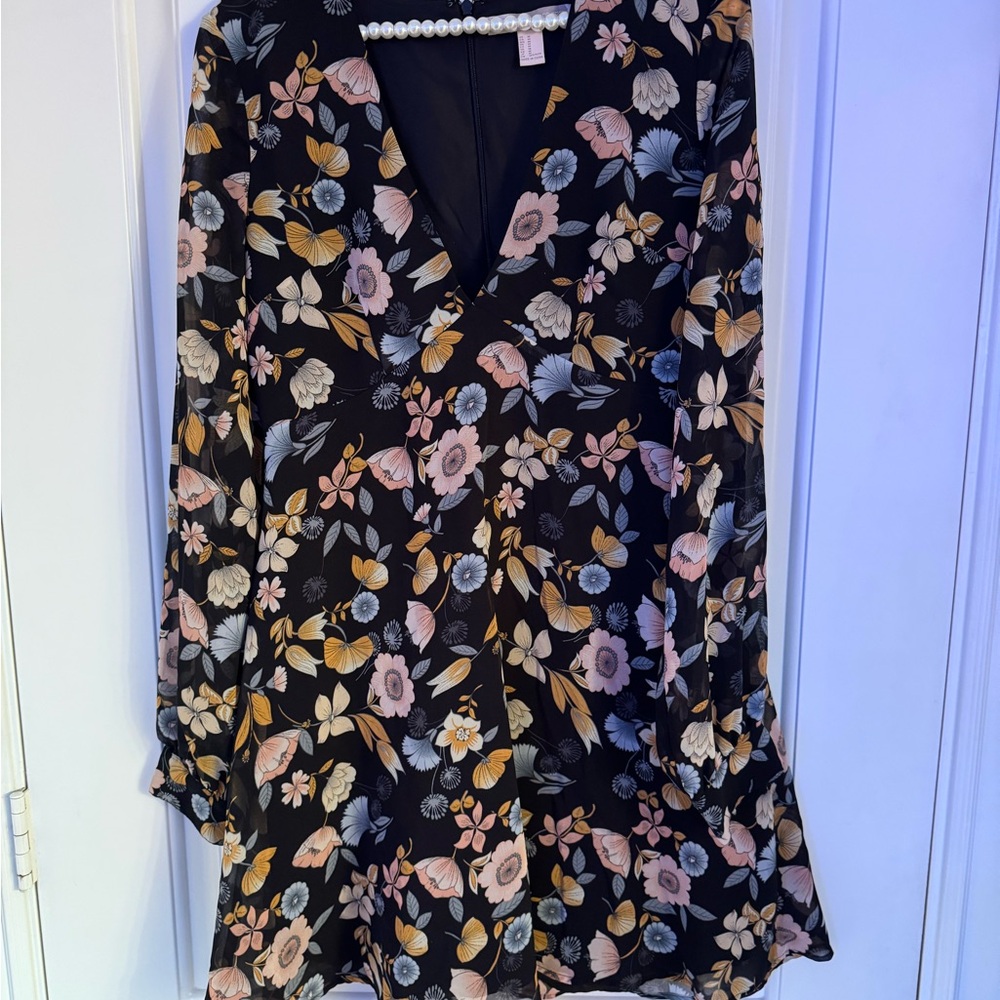 Forever 21 Cream Tan Fit and Flare Knee-Length Skirt